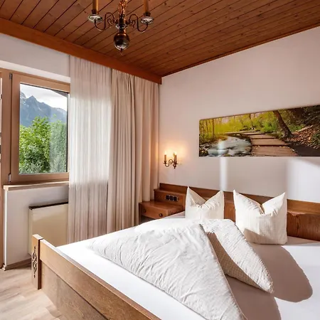 Zum Griena Майргофен