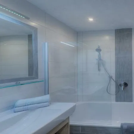 Zum Griena Апартаменти